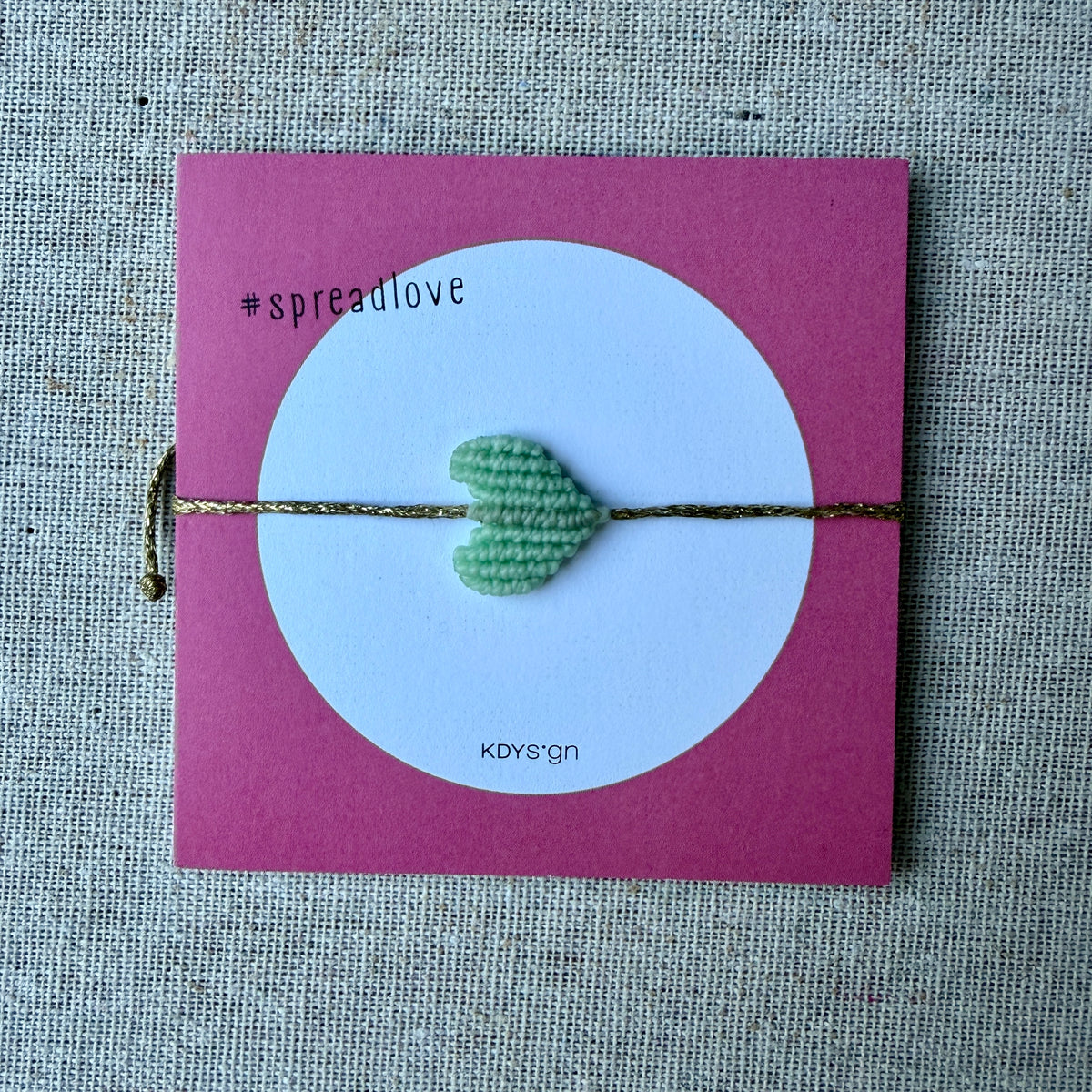 Handgeknüpfte Herzli-Armbändeli von kdysgn