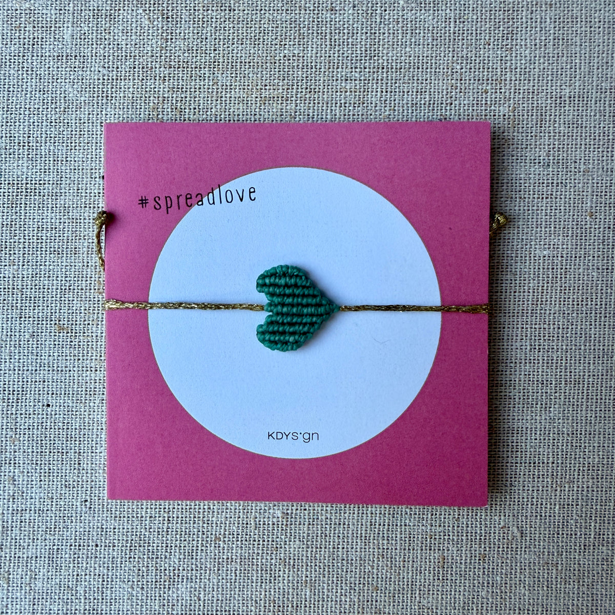 Handgeknüpfte Herzli-Armbändeli von kdysgn